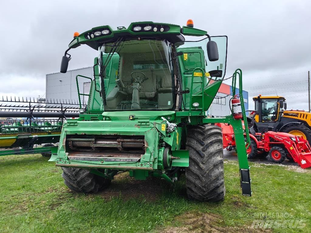 John Deere T 670 i 联合收割机