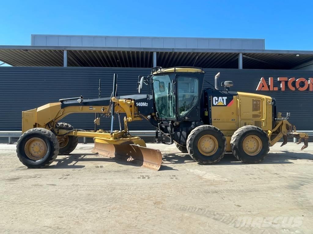 CAT 140 M2 平地机/推土机