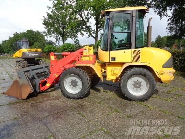 Volvo L30 轮式装载机