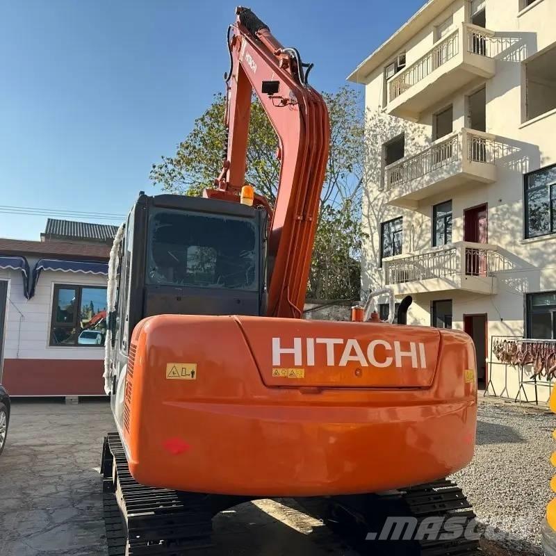 Hitachi ZX 70 中型挖掘机