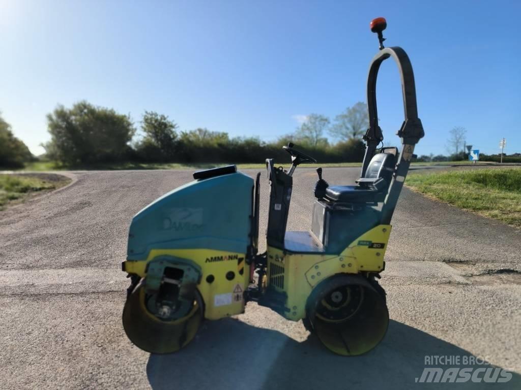 Ammann ARX 20 双轮压路机