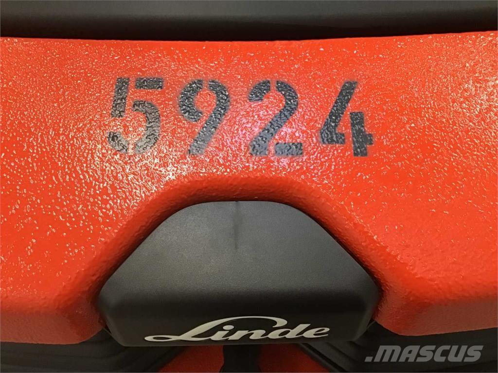 Linde E35L 电动叉车