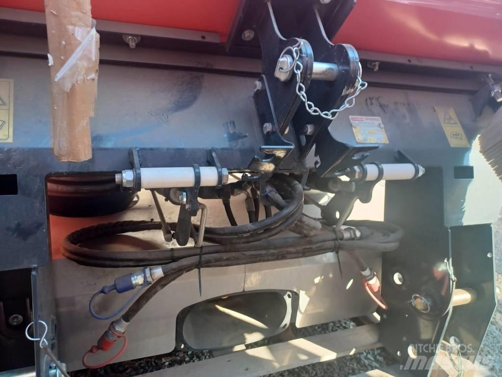 Maschio Zeno 18 矿物肥料撒播机