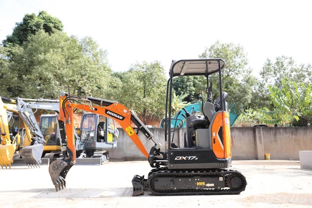 Doosan DX 17 履带挖掘机