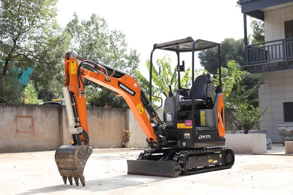 Doosan DX 17 履带挖掘机