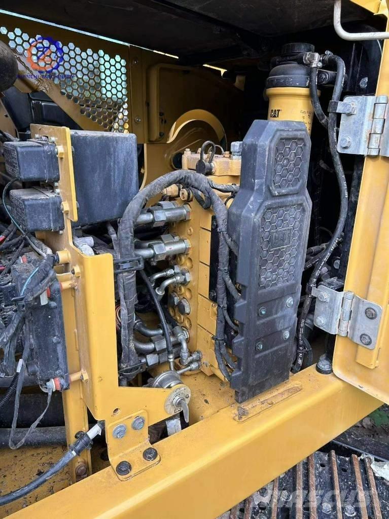CAT 307.5 小型挖掘机