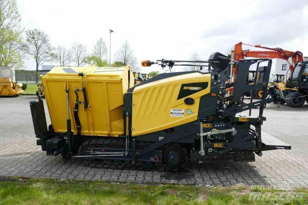 Bomag BF 200 C-2 小型沥青摊铺机