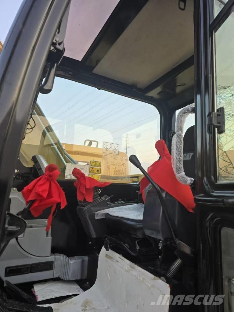 CAT 307 B 小型挖掘机