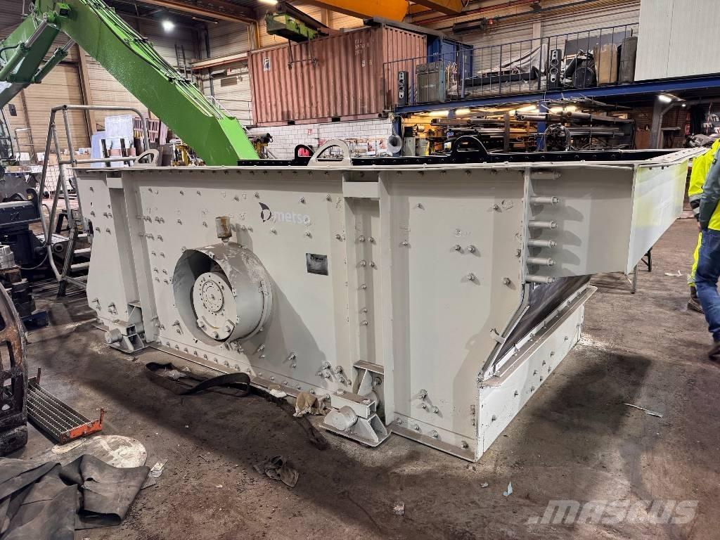 Metso 2SQ 4000 1800 振动筛