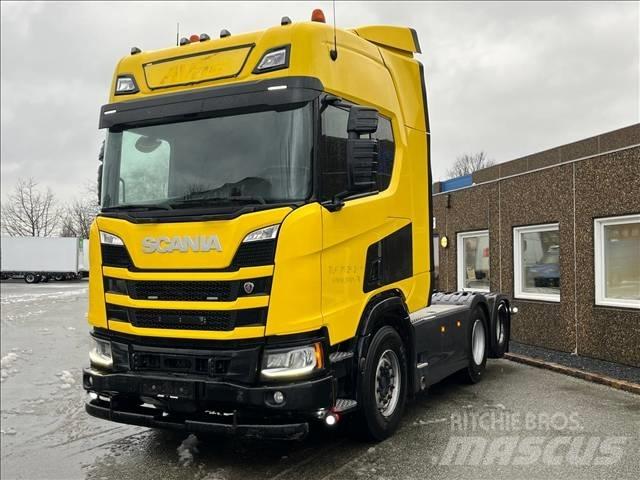 Scania R500 牵引车