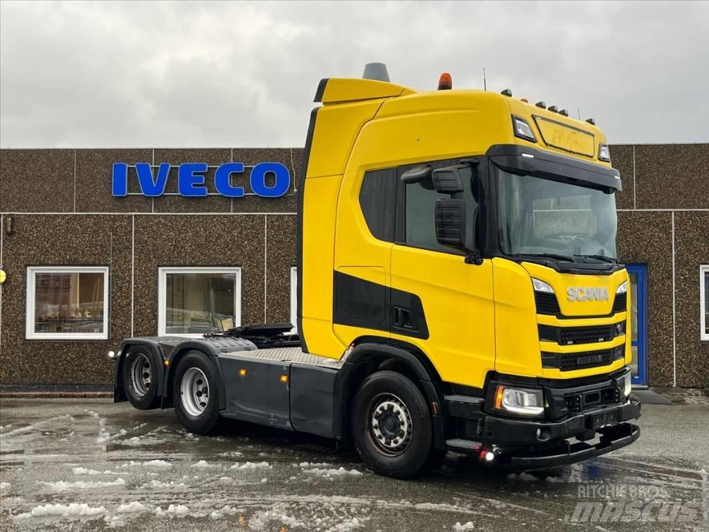 Scania R500 牵引车