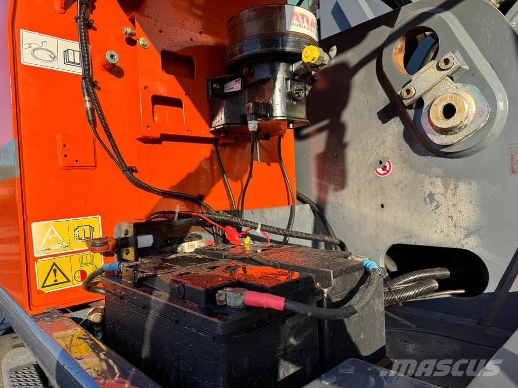 Atlas 250 MH 工业挖掘机