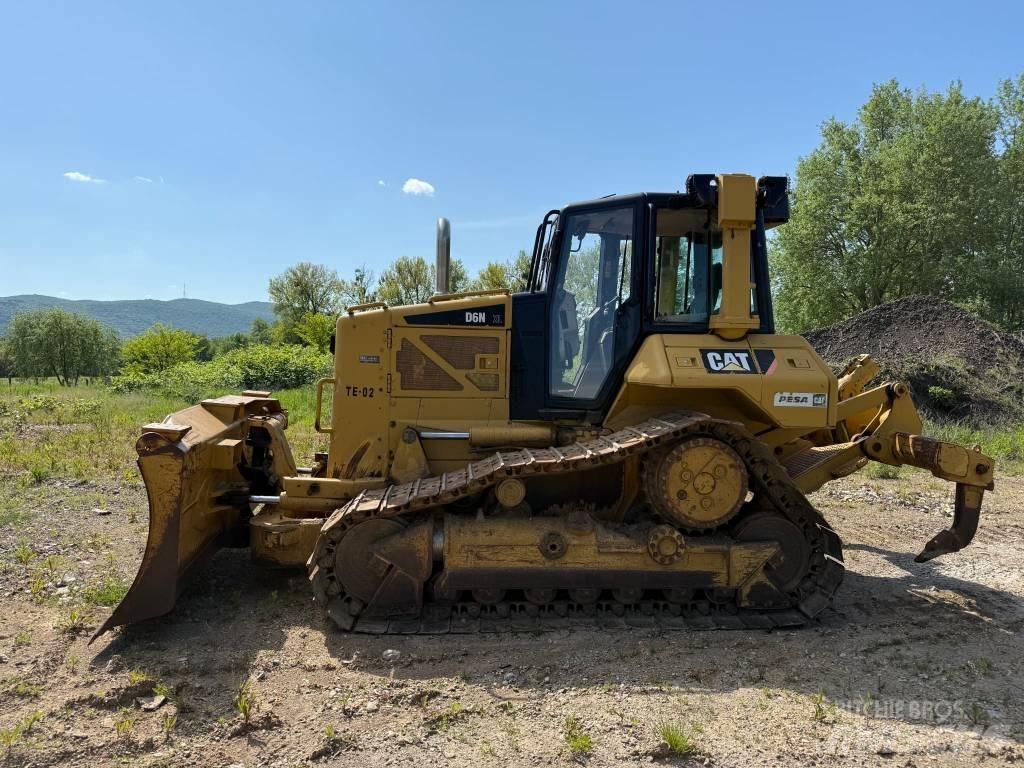 CAT D6N XL 履带式推土机