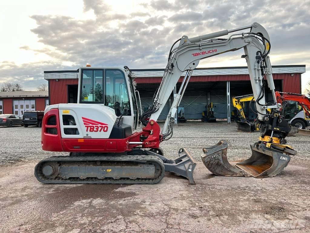 Takeuchi TB370 小型挖掘机