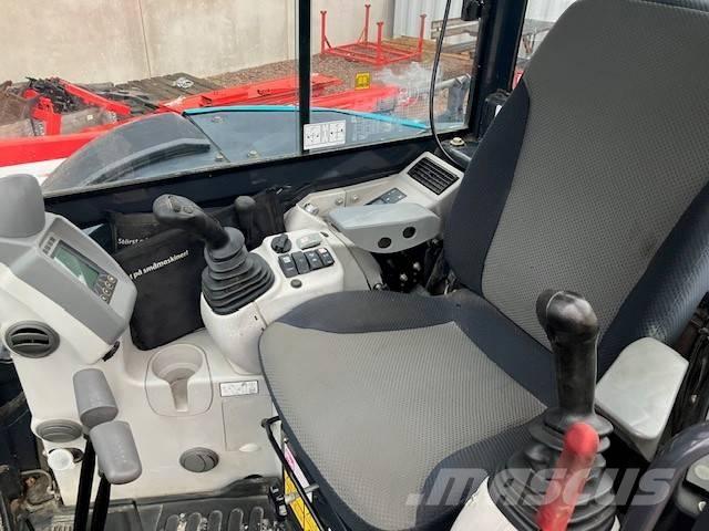 Airman AX 48 小型挖掘机