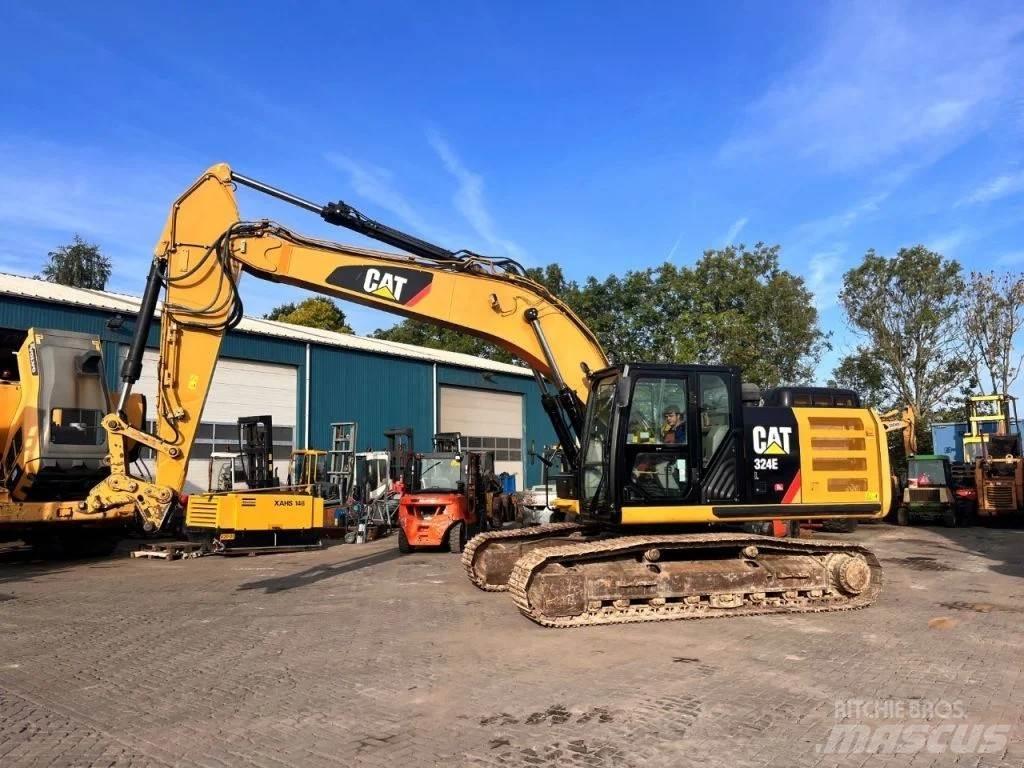 CAT 324EL 履带挖掘机