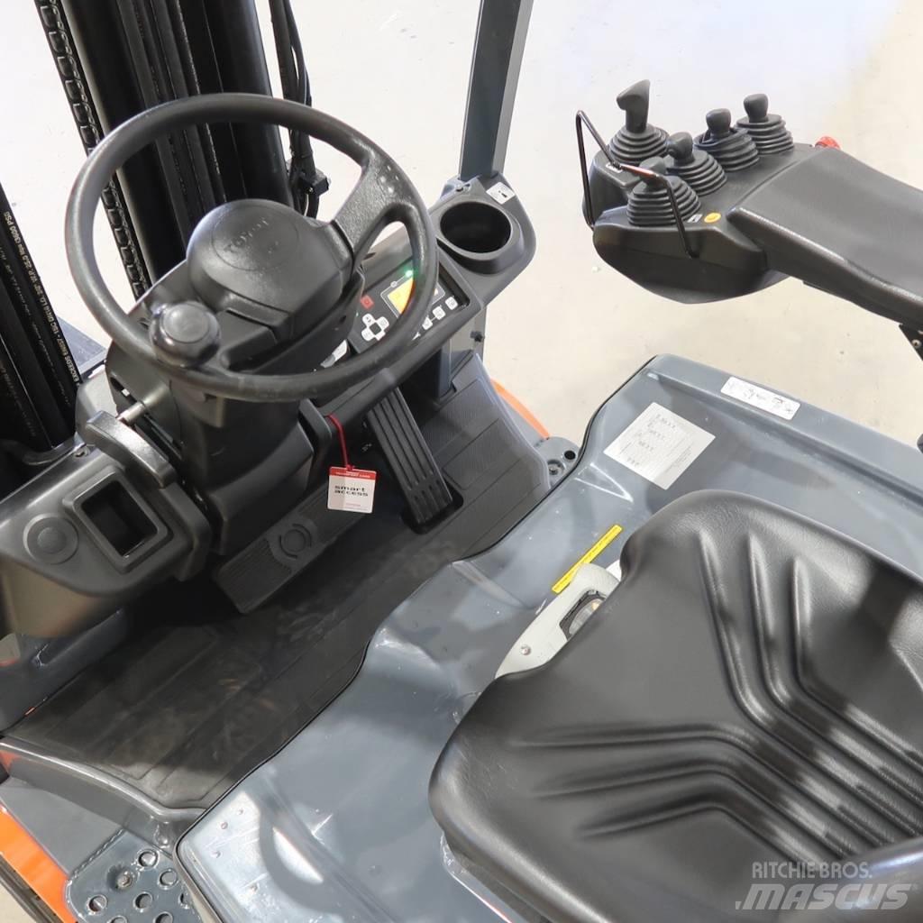 Toyota 8FBE15T 电动叉车