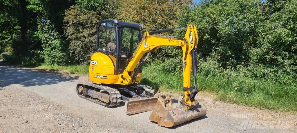 JCB 8025 Mini Digger 小型挖掘机