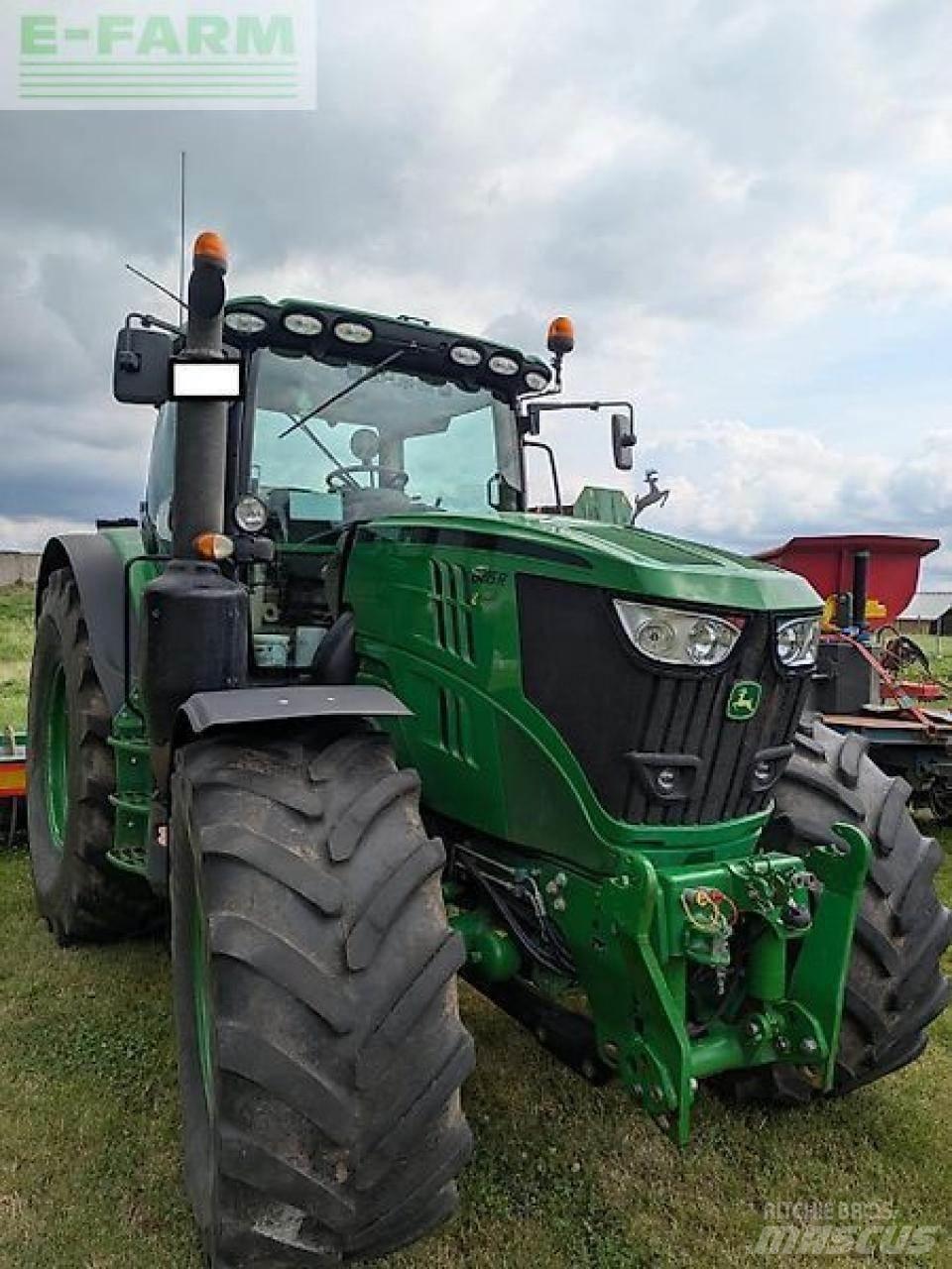John Deere 6215 r 拖拉机/农用车