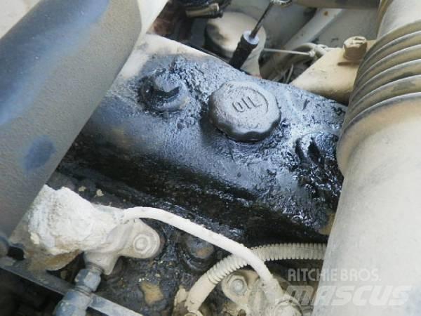 Hitachi EX120-5 履带挖掘机