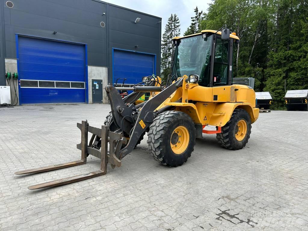 !!SOLD!! Volvo L 30 G 轮式装载机