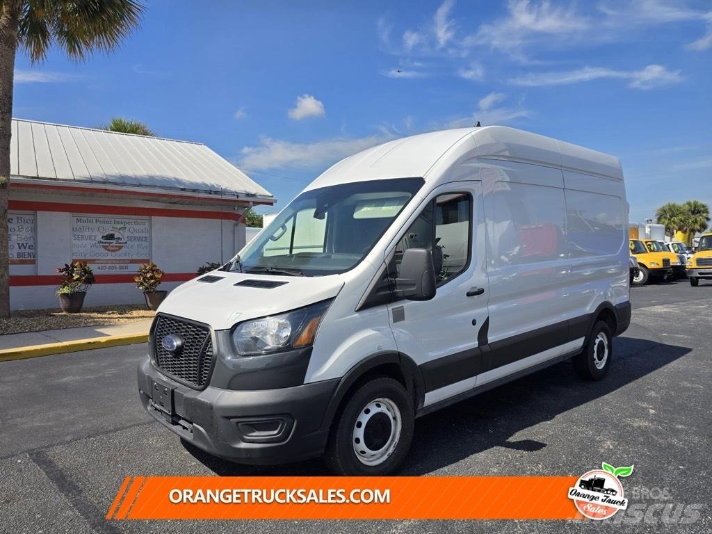 Ford Transit 260 厢式货车