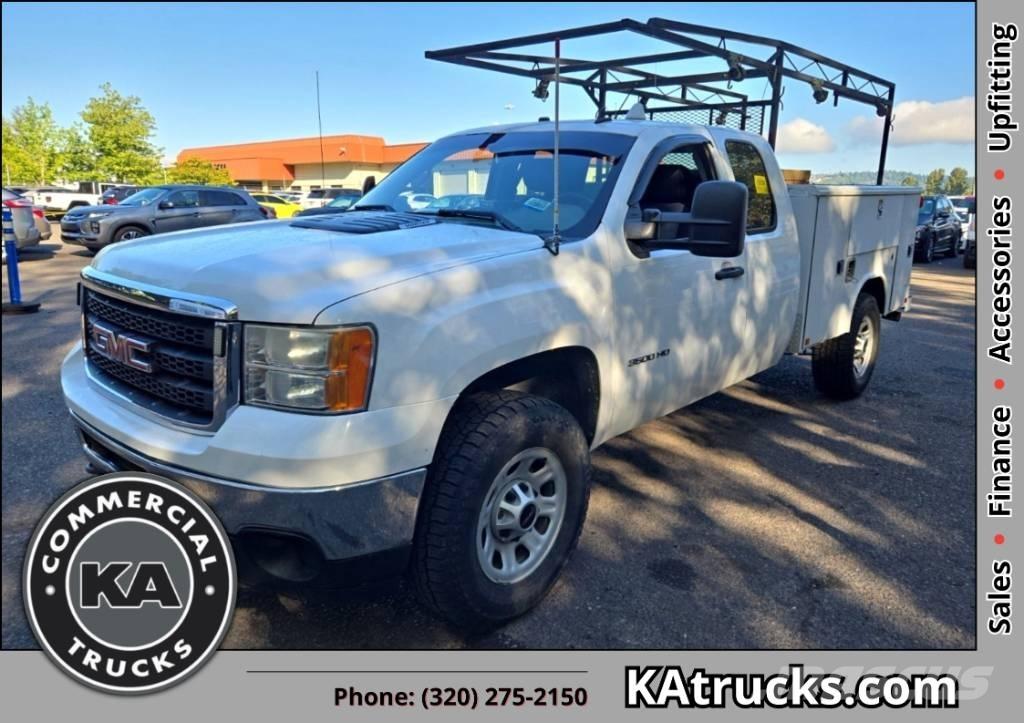 GMC Sierra 3500 HD 皮卡车