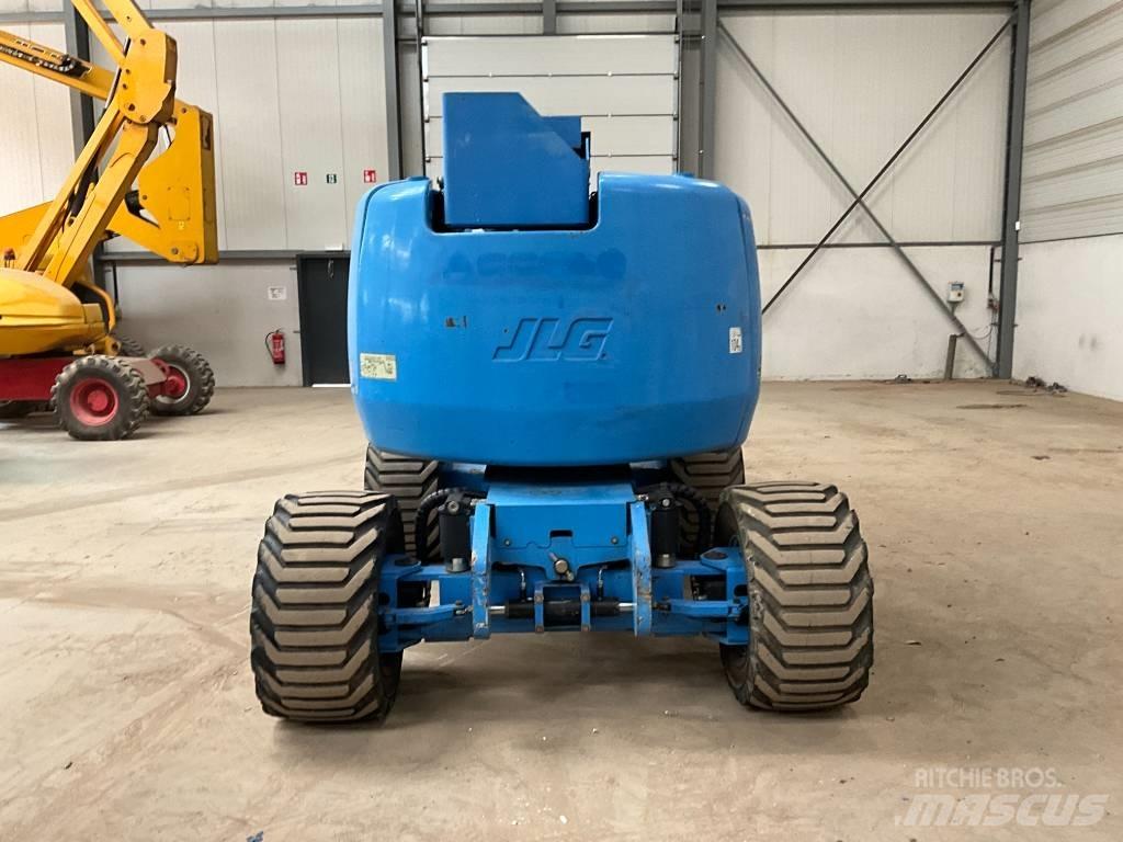 JLG 450 AJ 曲臂高空工作平台