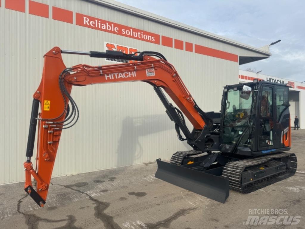 Hitachi ZX 95USB-7 中型挖掘机