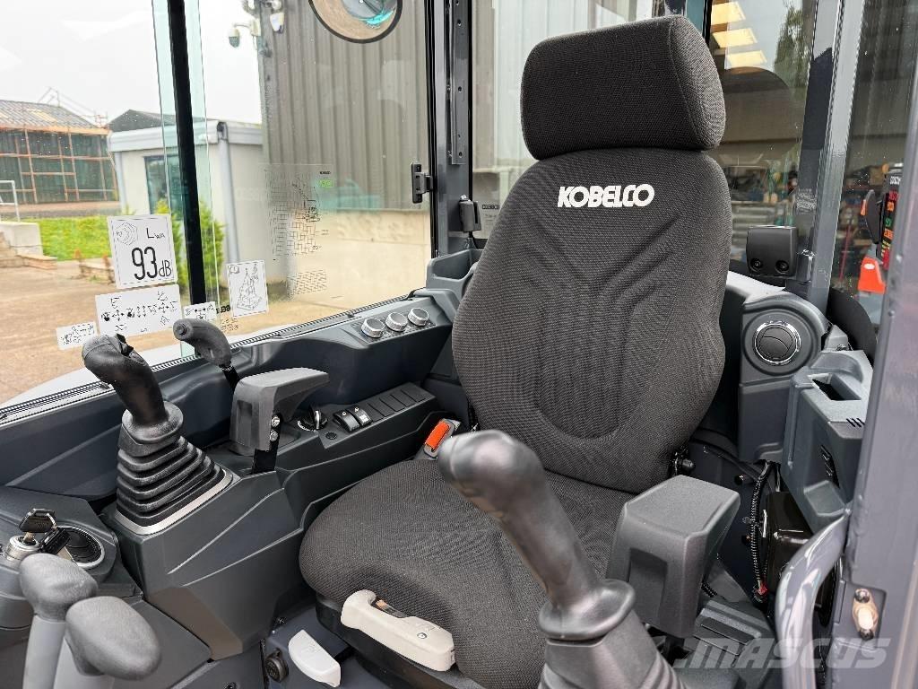 Kobelco SK26-7 小型挖掘机