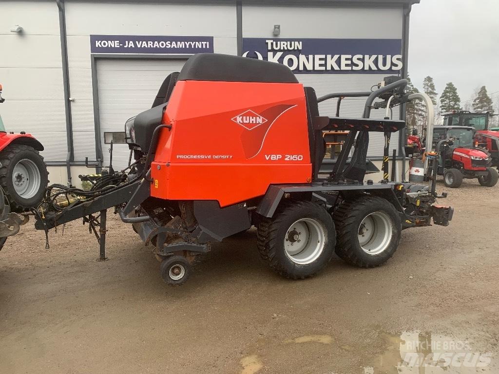 Kuhn VBP 2160 圆捆打捆机