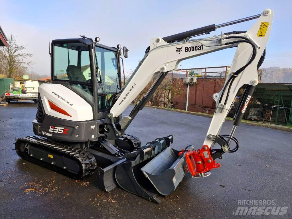 Bobcat E35z 小型挖掘机