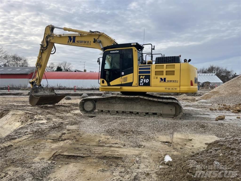 Komatsu PC210LC-11 履带挖掘机