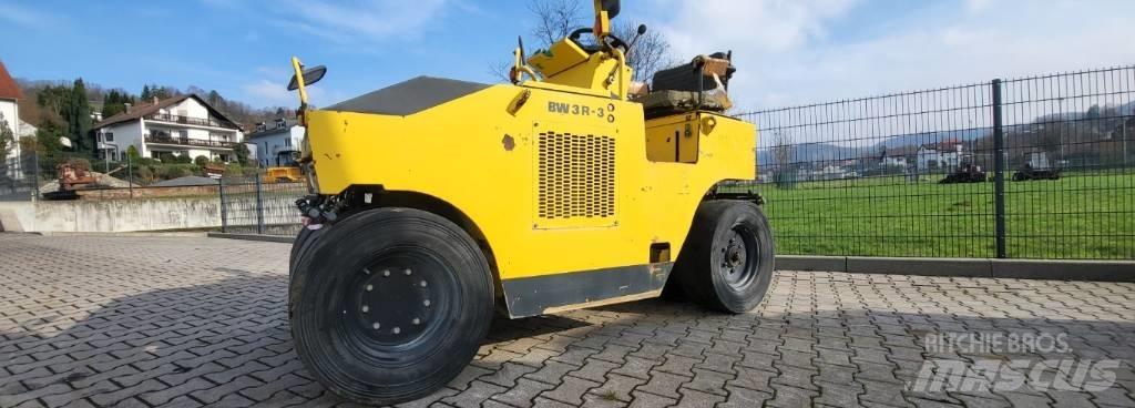 Bomag BW 3R-3 胶轮压路机