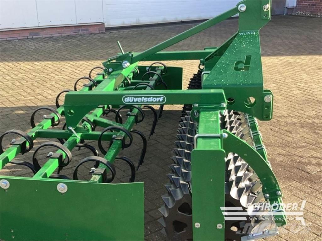 Düvelsdorf 3,00 M 滚笼耙