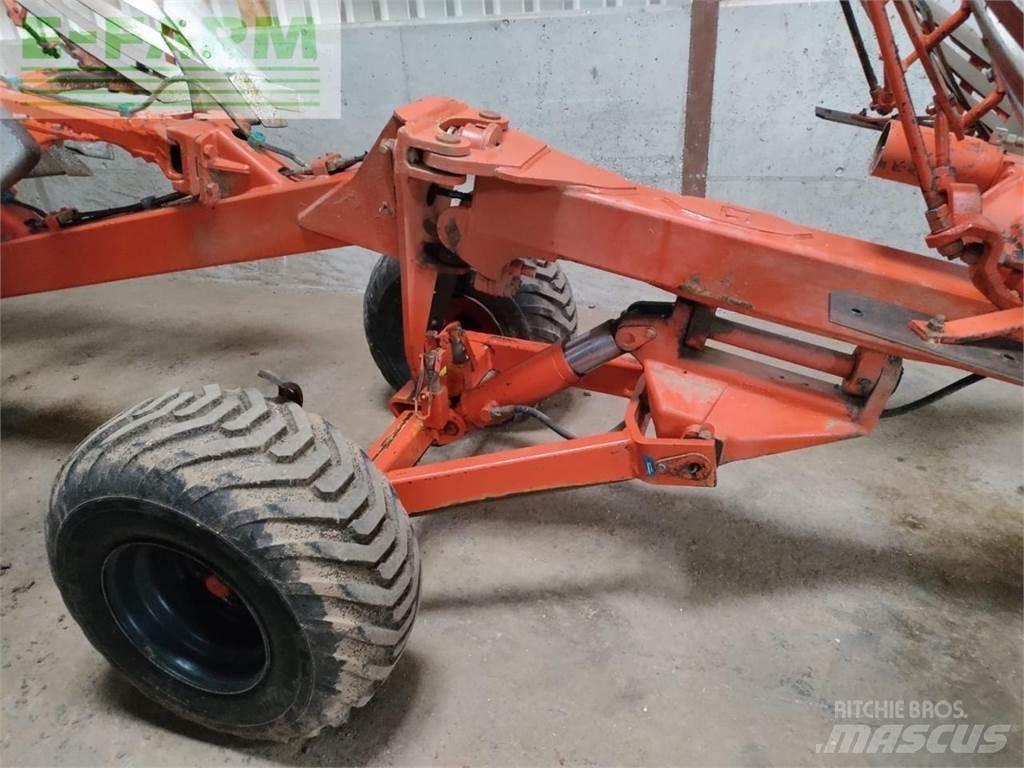 Kuhn Manager 8 NSH 传统犁