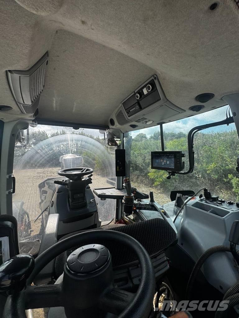 Valtra T 235 Direct 拖拉机/农用车