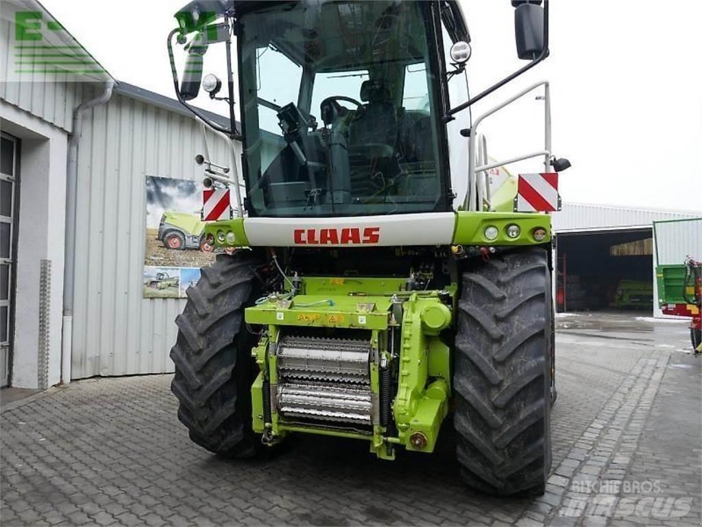 CLAAS jaguar 970 自走式青贮饲料收割机