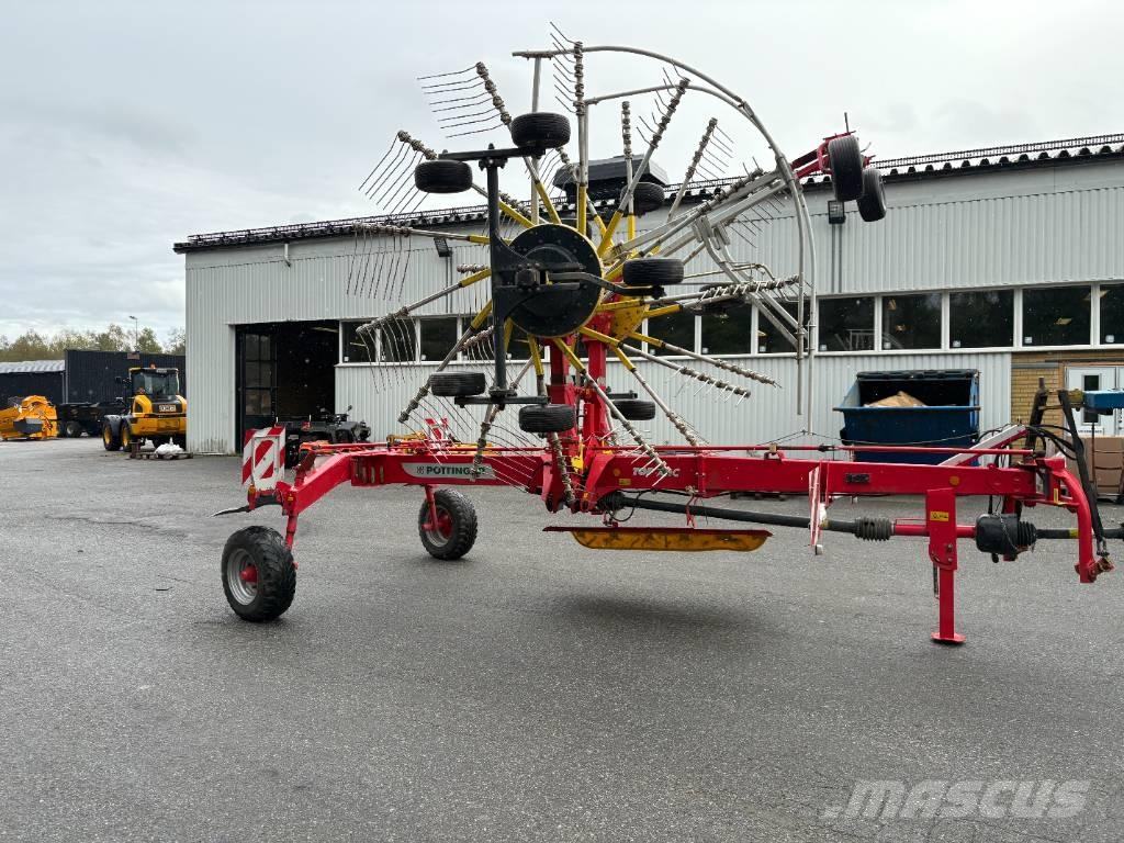 Pöttinger Top 762 C 料堆整形机