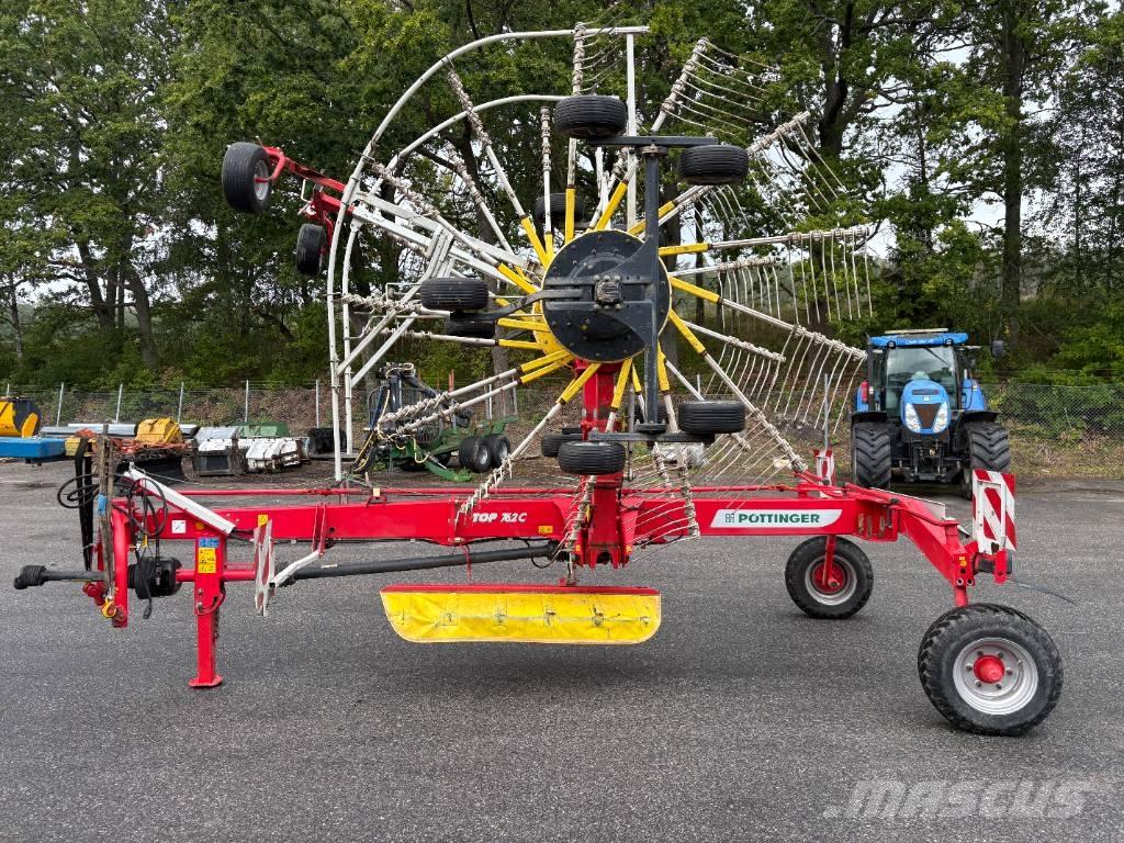 Pöttinger Top 762 C 料堆整形机