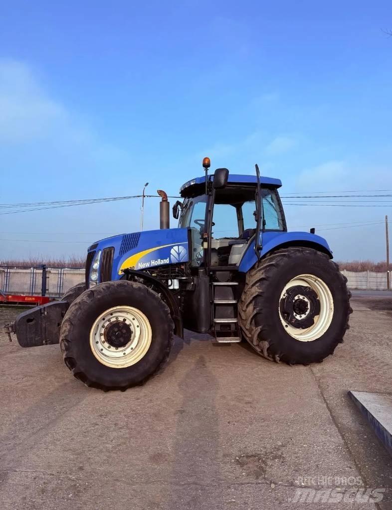 New Holland T 8030 拖拉机/农用车