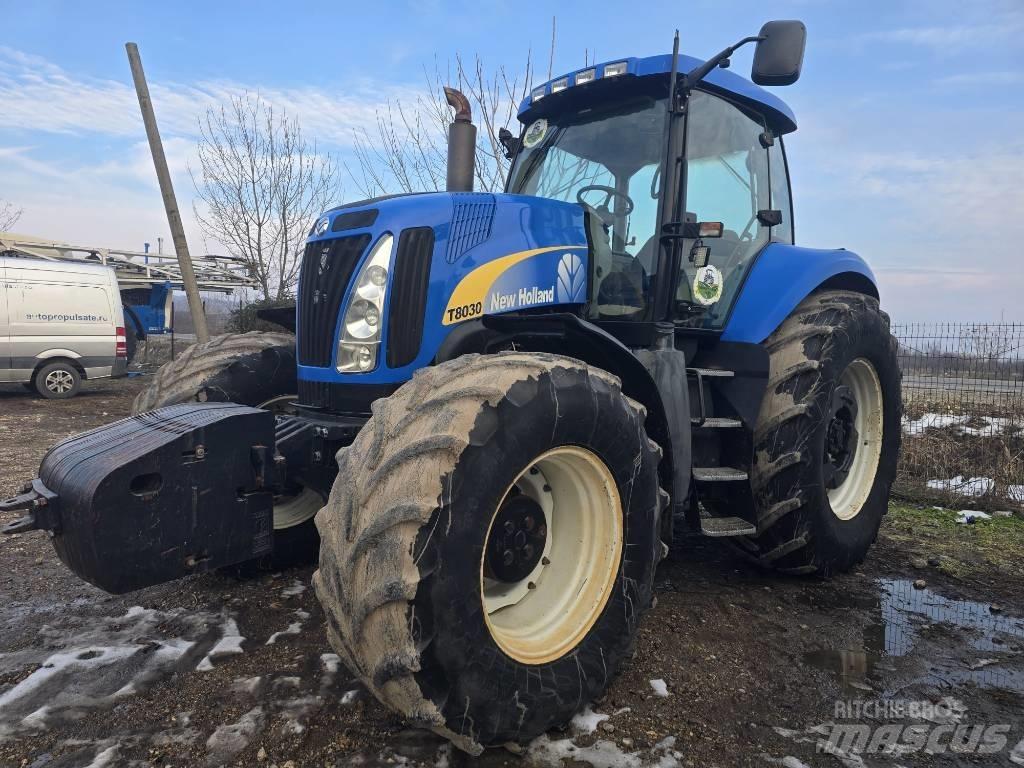 New Holland T 8030 拖拉机/农用车