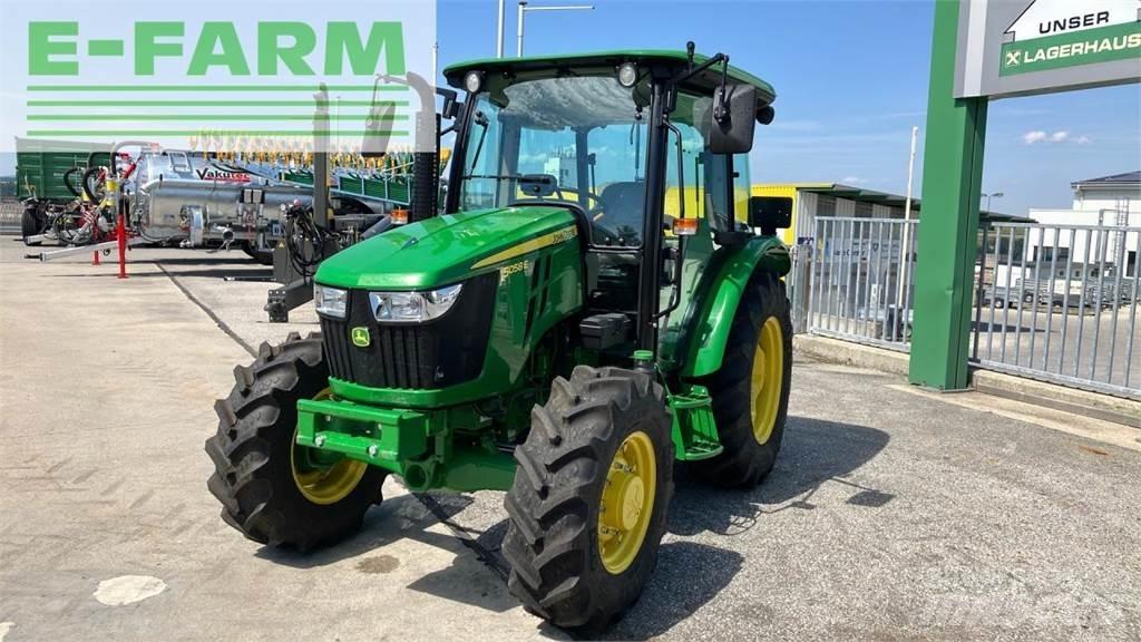 John Deere 5058E 拖拉机/农用车