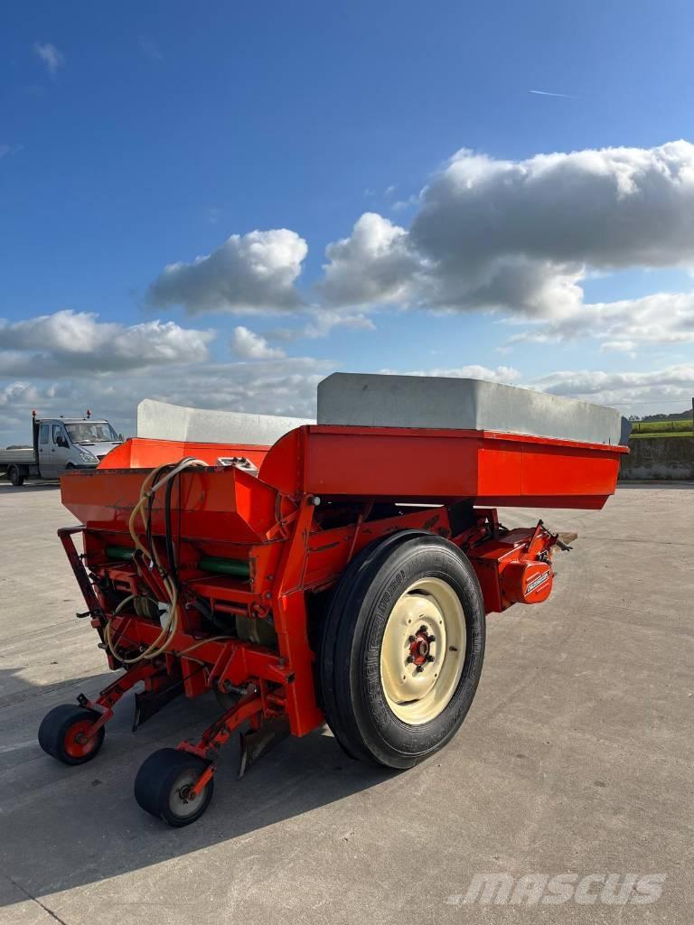 Structural PM 20 马铃薯播种机