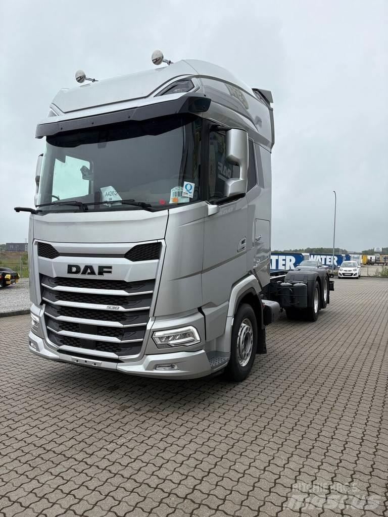 DAF XG+ 530 FAS 平板车