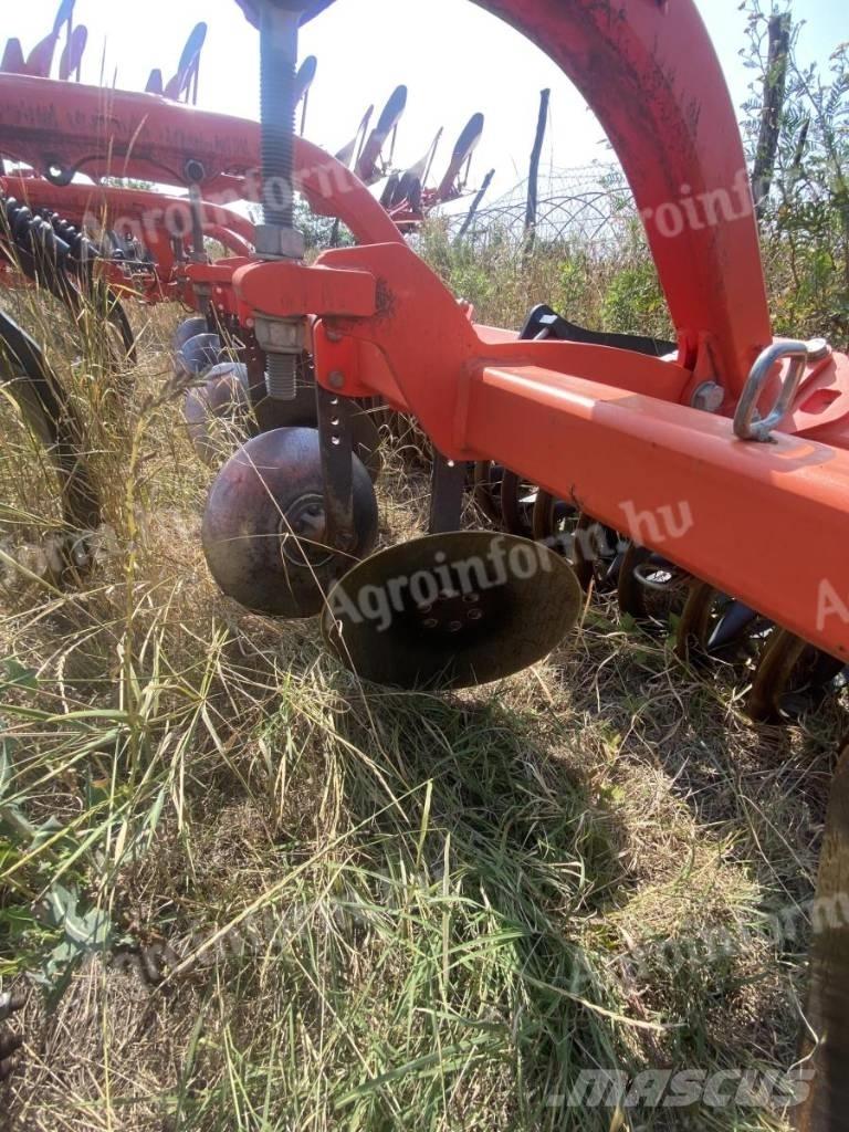 Kuhn Cultimer 400 NS 手扶中耕机