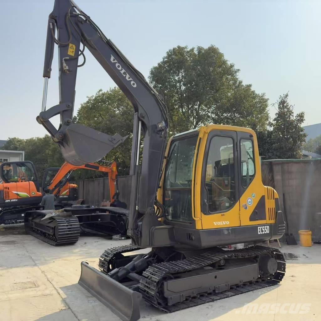 Volvo EC55D 小型挖掘机