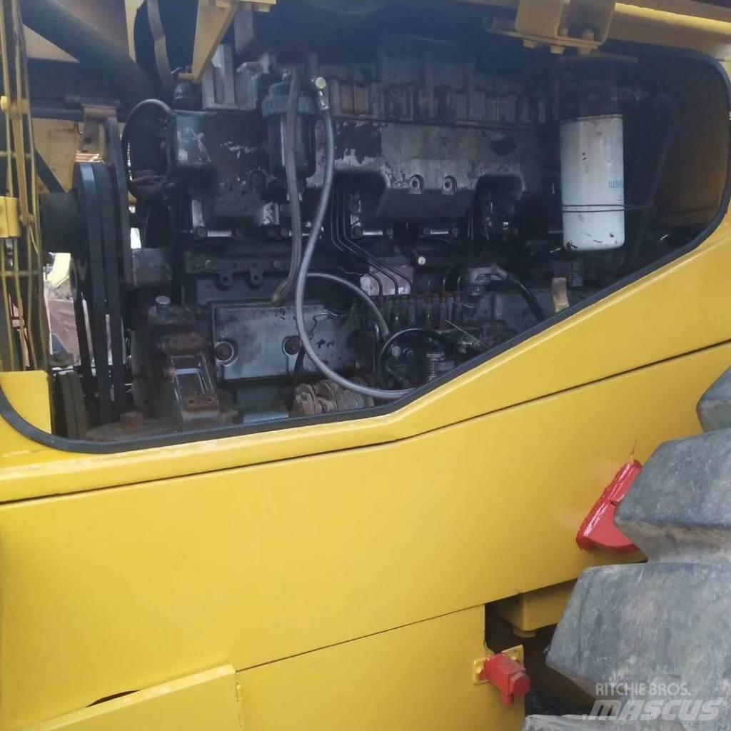 Komatsu wa470-3 轮式装载机