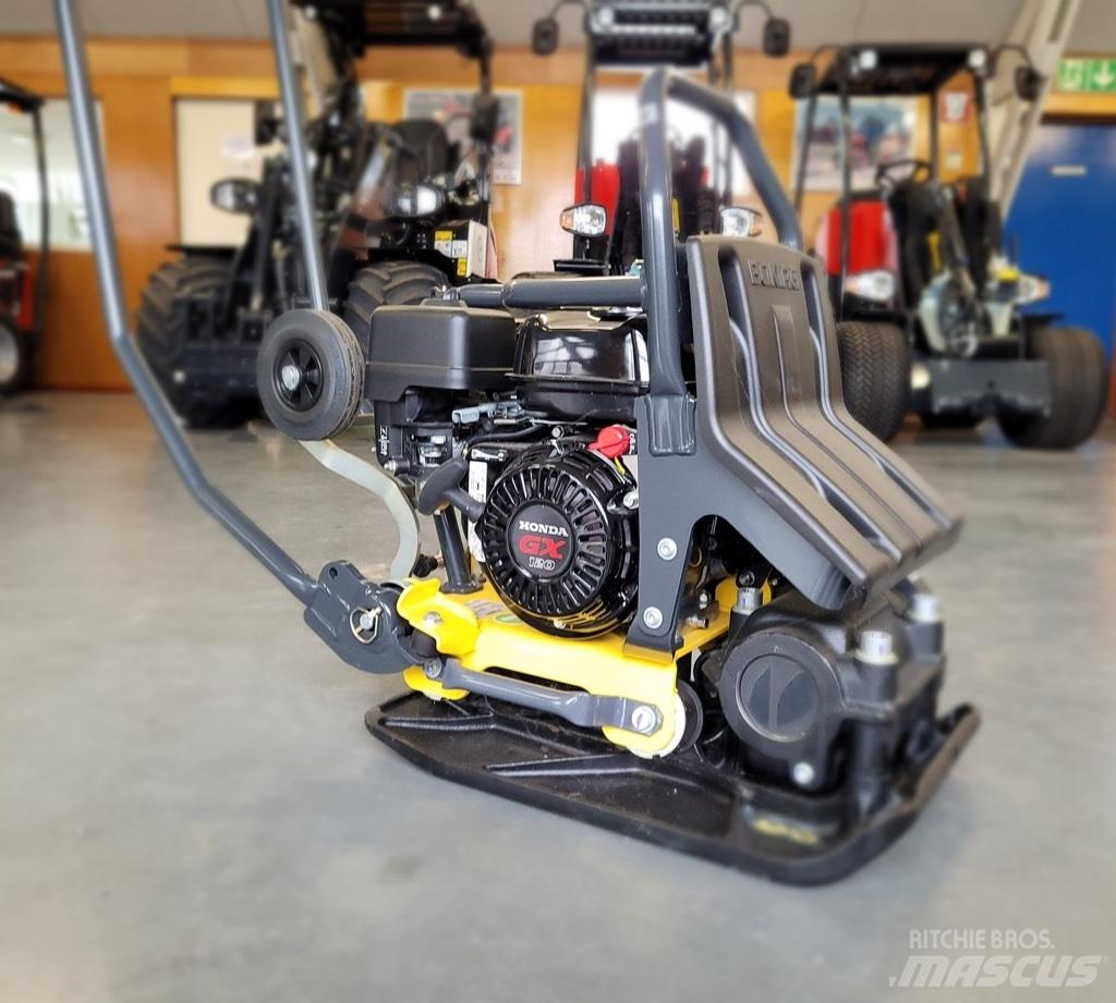 Bomag BP 10/35 平板夯