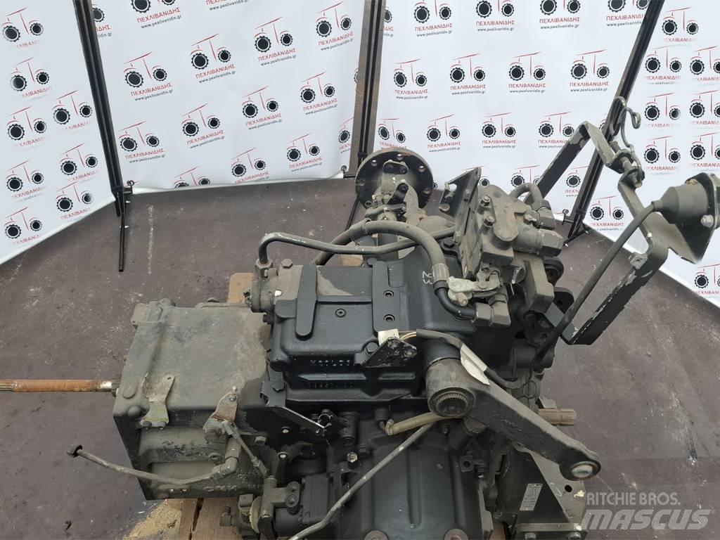 New Holland CNH 传动装置